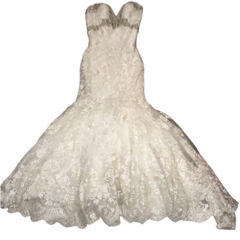 Allure Bridals Wedding Gown Ivory Rhinestone Beaded Pearl Floral Lace 9051